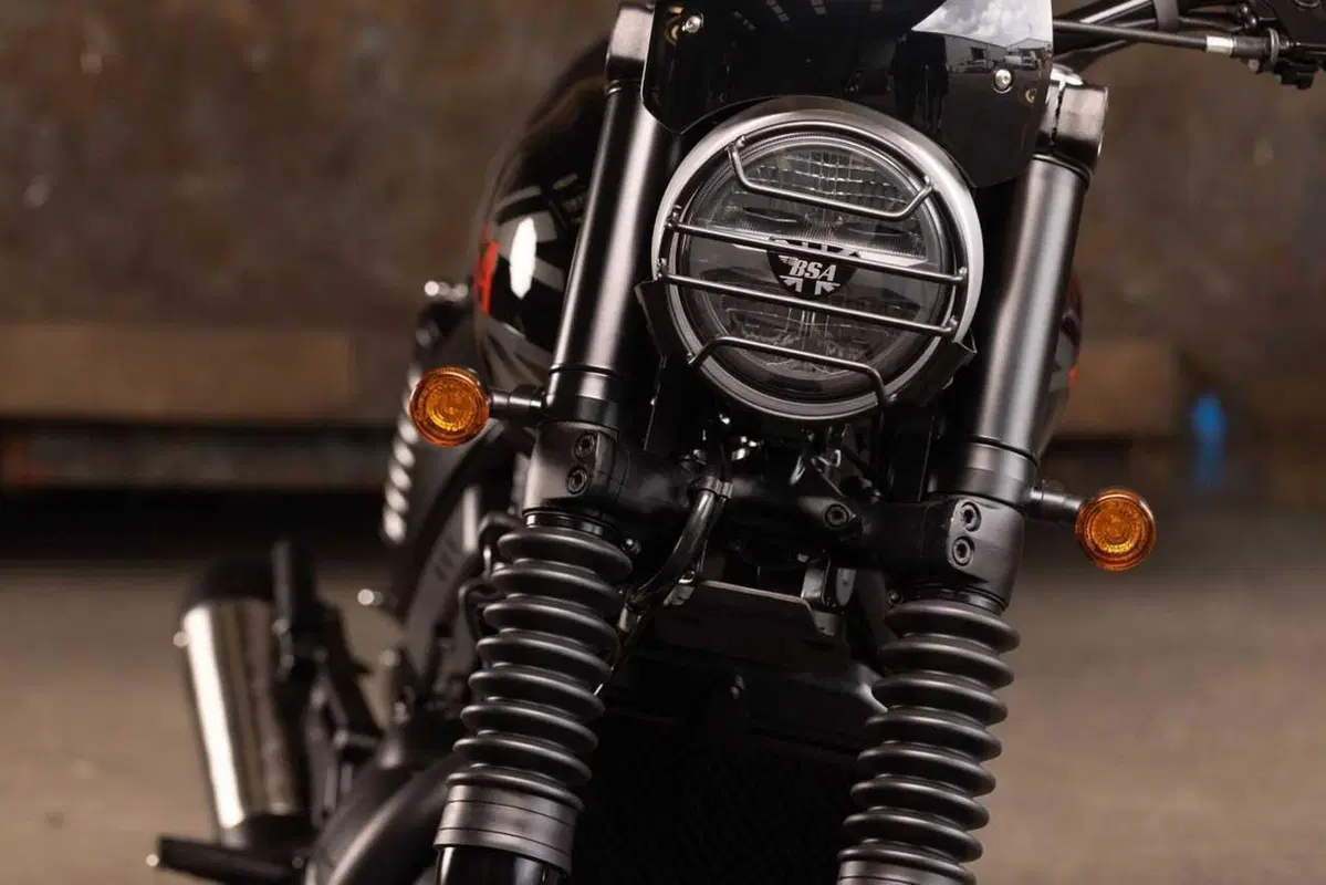 Bantam, il ritorno! Abbiamo già guidato la nuova BSA Bantam 350 [VIDEO] (6)