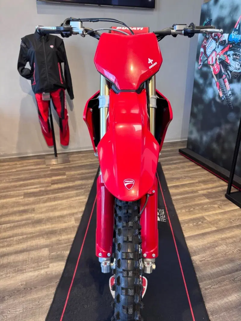 Ducati Desmo450 MX (2026) (7)