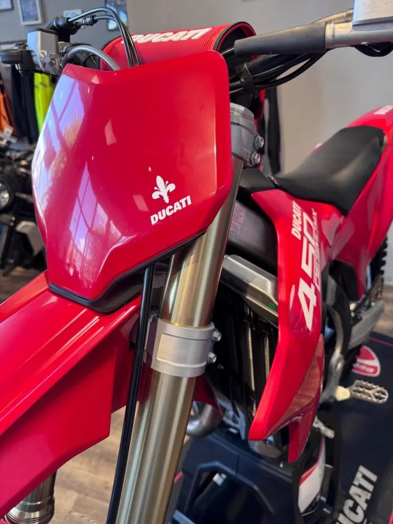 Ducati Desmo450 MX (2026) (8)