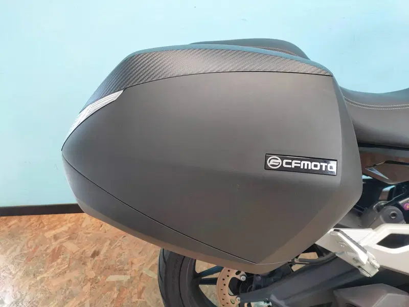 CFMOTO 650MT (2021 - 24) (8)