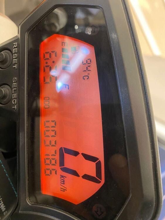 Yamaha FZ6 S2 (2007 - 11) (3)