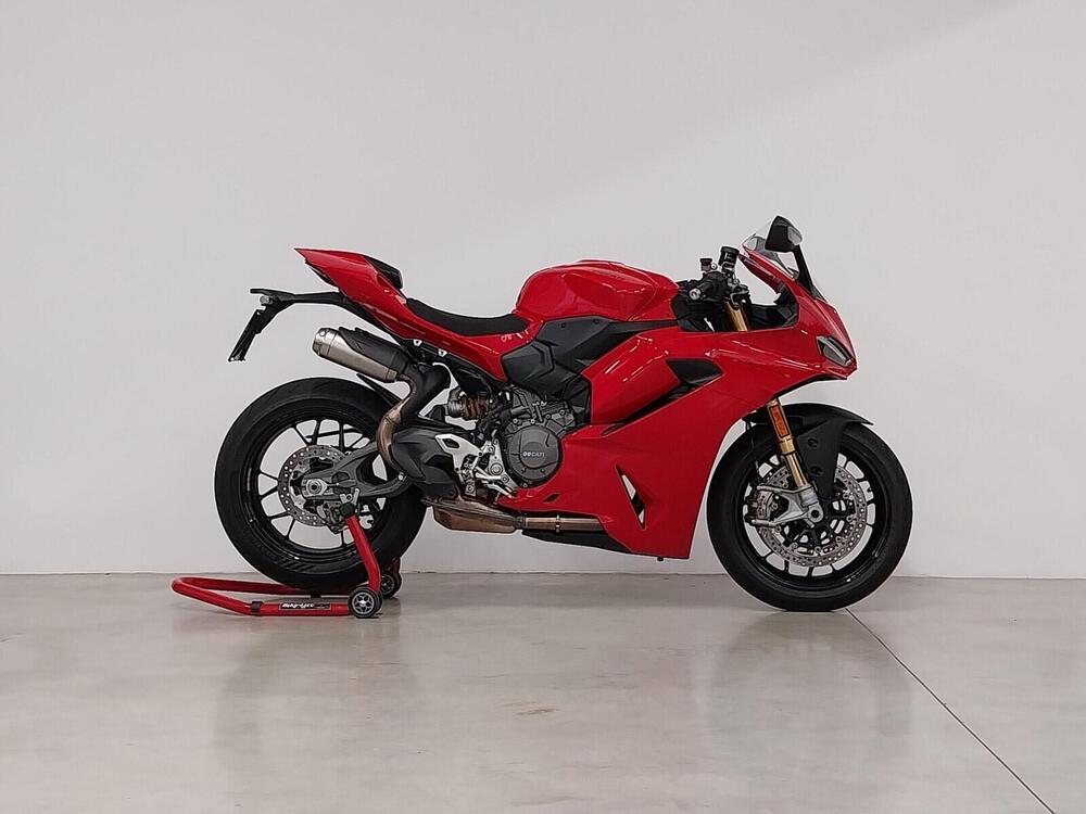 Ducati Panigale V2 S (2025)
