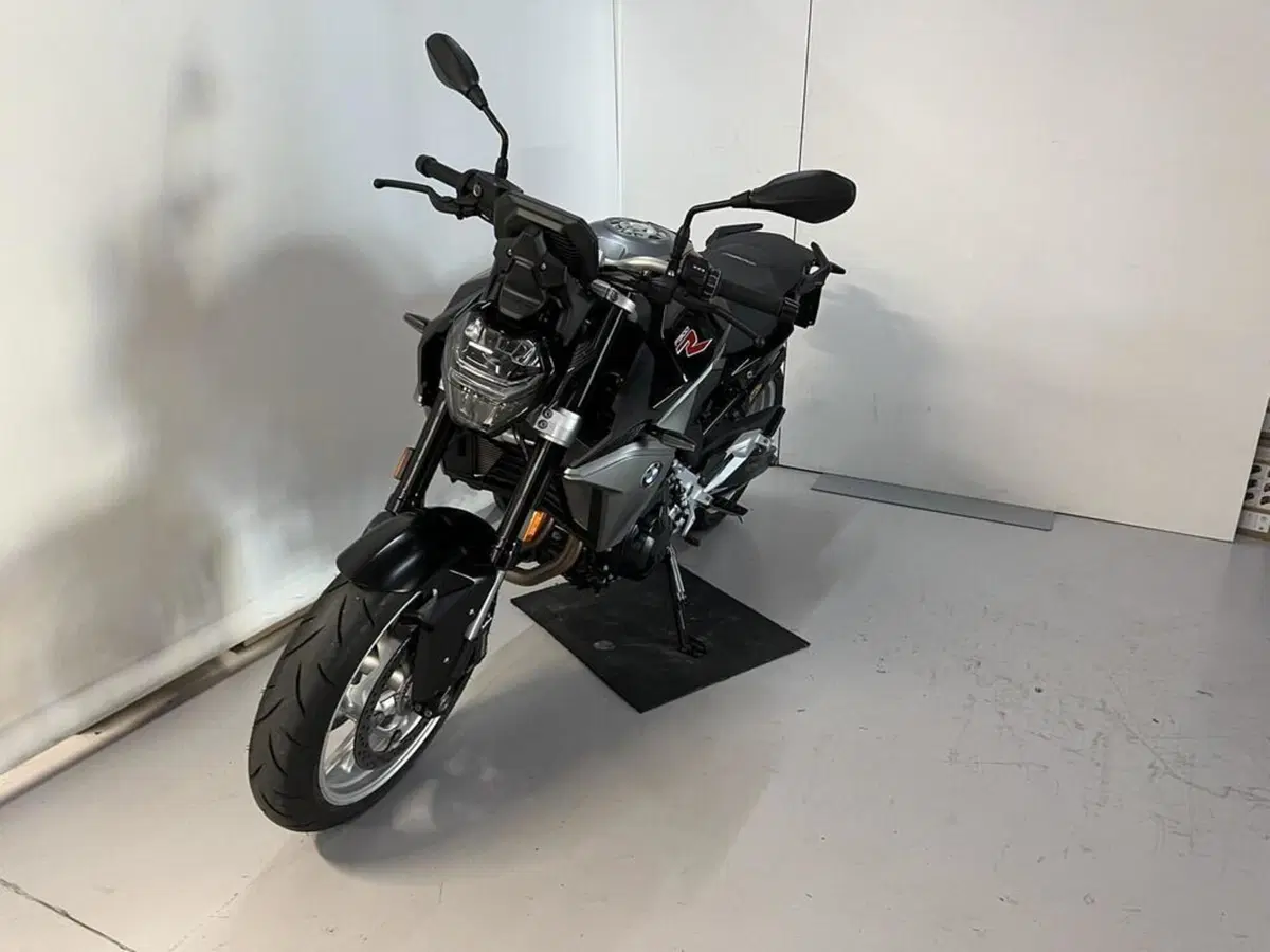 Bmw F 900 R (2017 - 20) (4)
