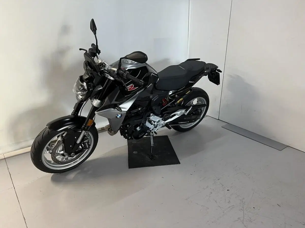 Bmw F 900 R (2017 - 20) (3)