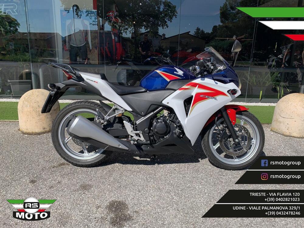 Honda CBR 250 R (2010 - 14) (2)