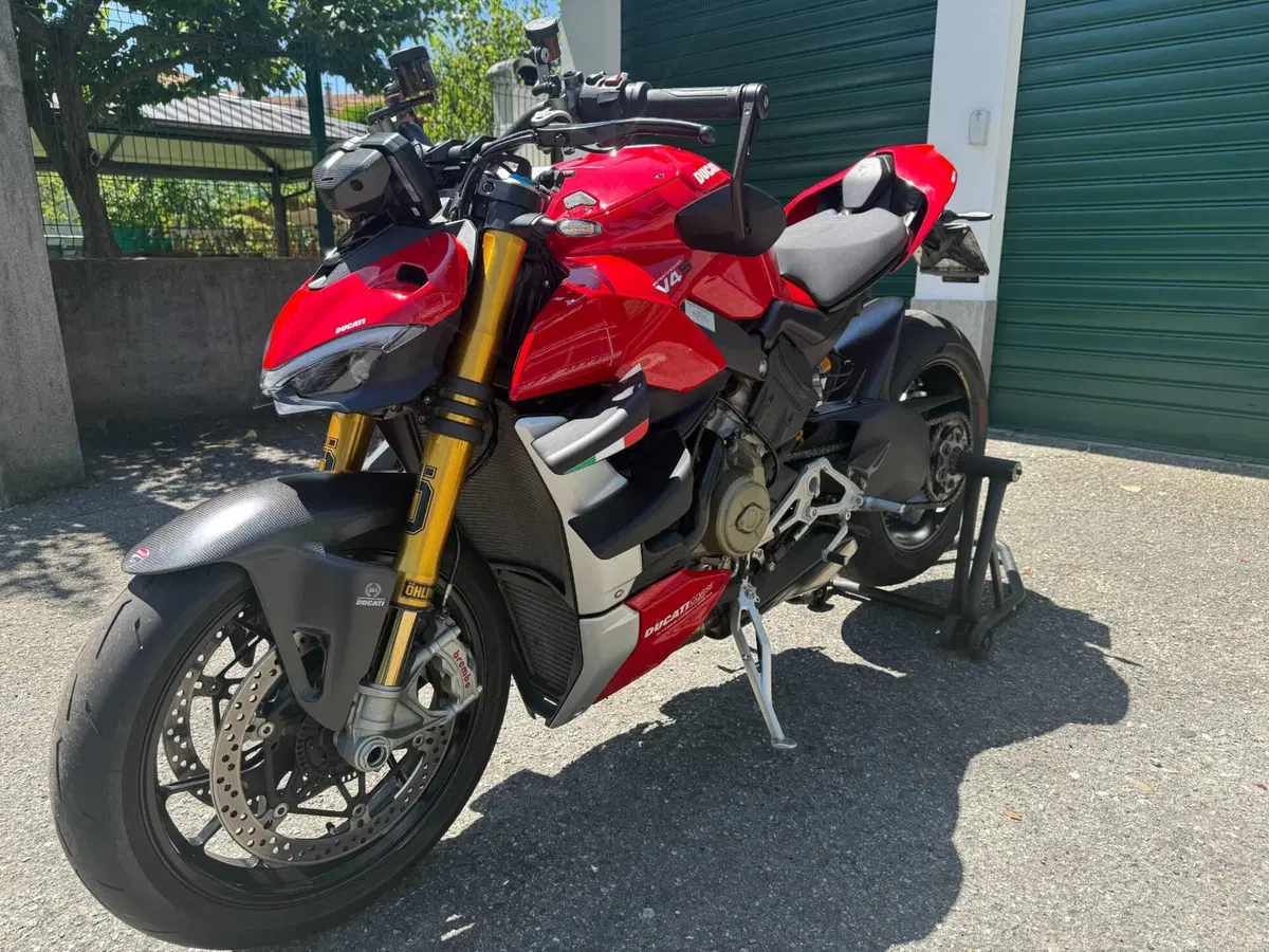Ducati Streetfighter V4 1100 S (2021 - 22)