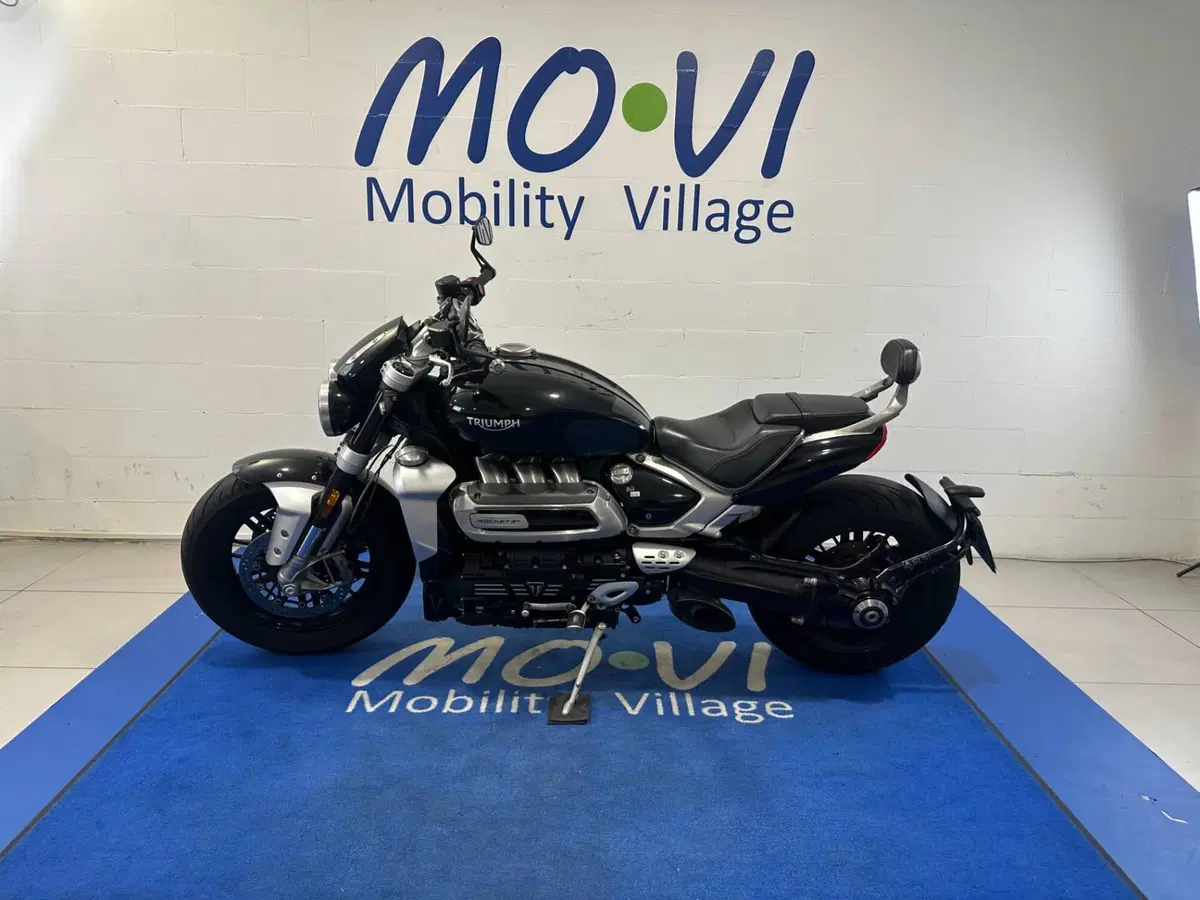 Triumph Rocket 3 R (2021 - 24) (5)