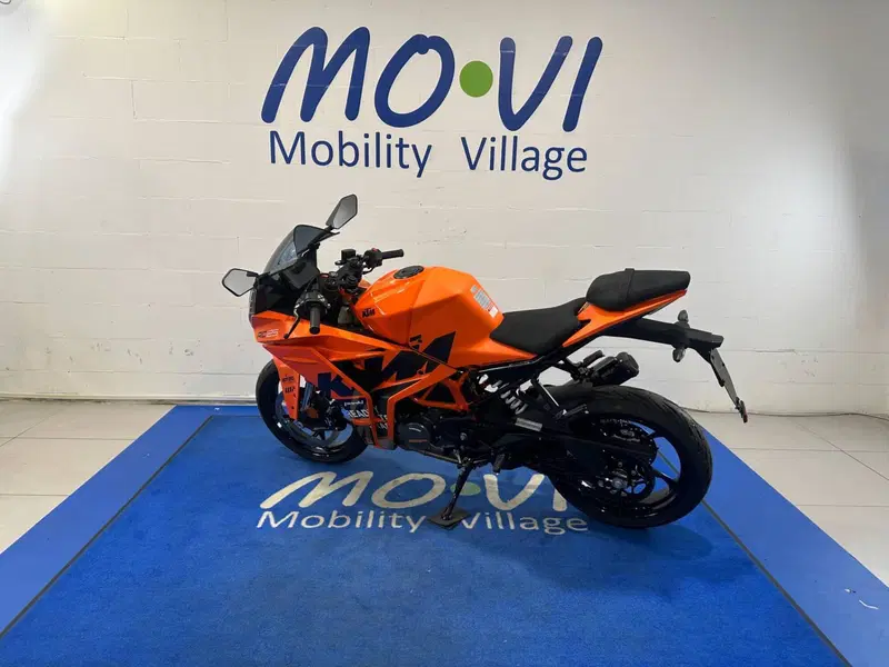 KTM RC 125 (2022 - 26) (4)