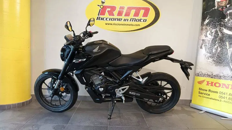 Honda CB 125 R (2024 - 26) (4)