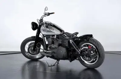Harley Davidson 1450 Super Glide Custom 2005: l'usato del giorno di Moto.it [GALLERY]