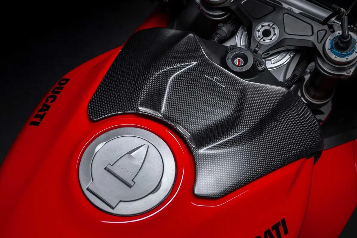 Accessori Ducati Performance per la Panigale V4 e V2 (3)
