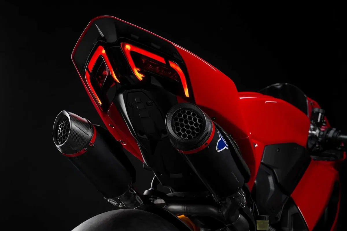 Accessori Ducati Performance per la Panigale V4 e V2 (9)