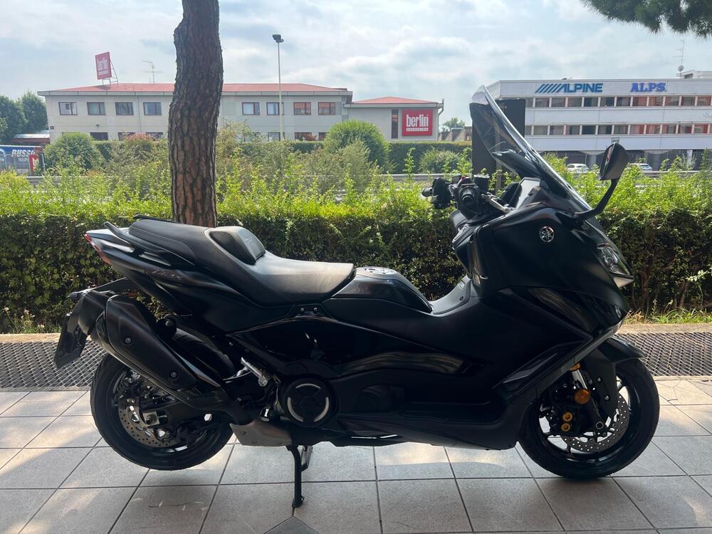 Yamaha T-Max 560 Tech Max (2022 - 24) (2)