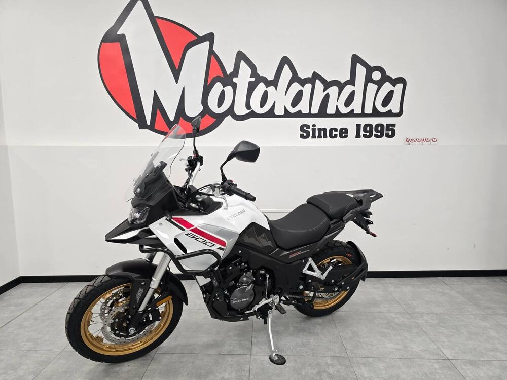 Cyclone RX600 (2025) (2)