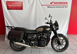 Triumph Street Twin 900 (2021 - 22) usata