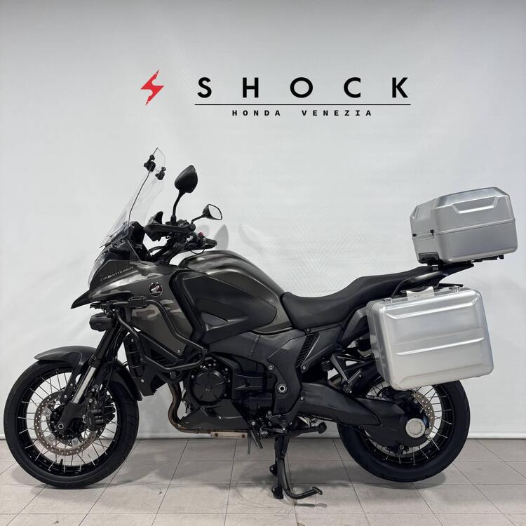 Honda Crosstourer DCT ABS Travel Edition (2015 - 17) (3)