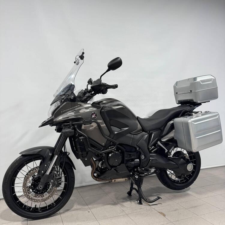 Honda Crosstourer DCT ABS Travel Edition (2015 - 17) (2)