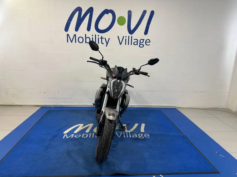 Um Italia Xtreet RS 125 (2023 - 26) (7)