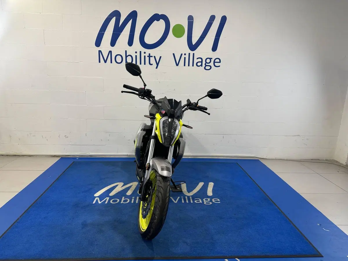 Um Italia Xtreet RS 125 (2023 - 26) (7)