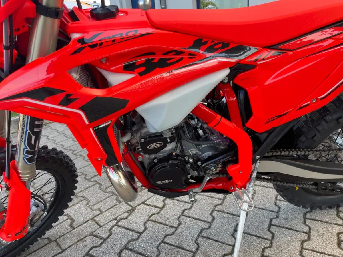 Betamotor RR X-PRO 300 2T Enduro (2026) (4)