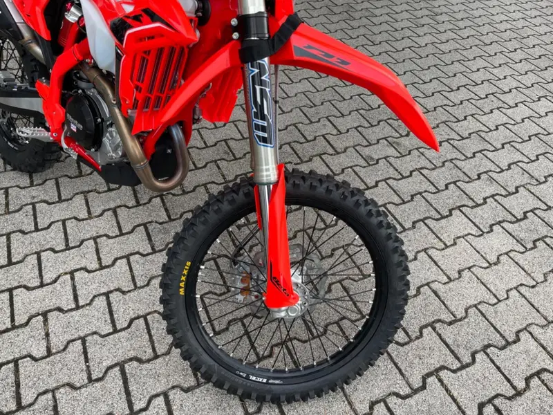 Betamotor RR X-PRO 350 4T Enduro (2026) (11)
