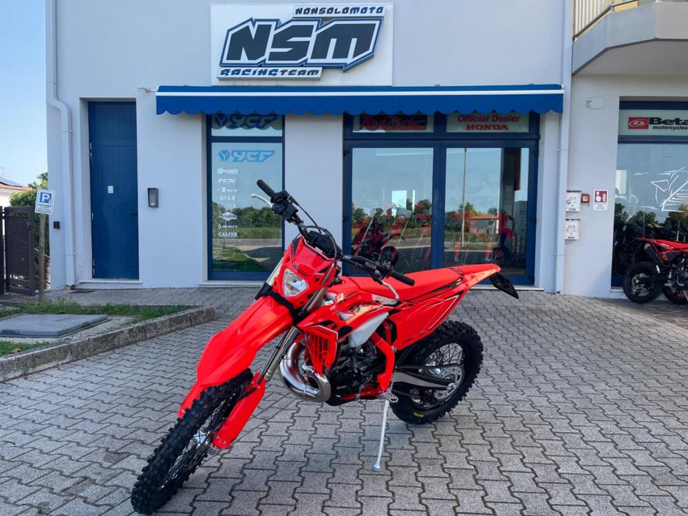 Betamotor RR X-PRO 300 2T Enduro (2026)