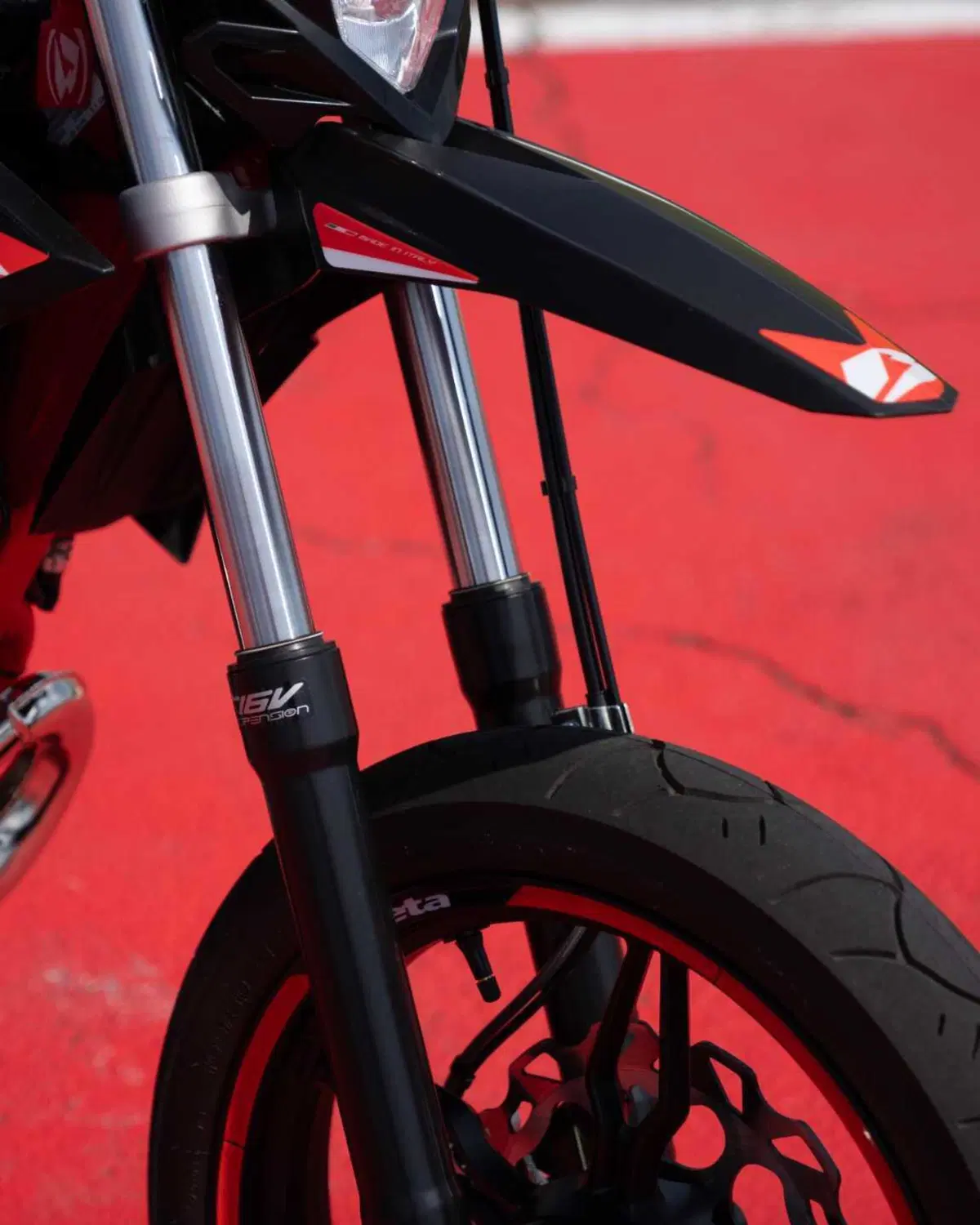 Beta RR 50 e RR 125 Motard TEST: 2 tempi vs 4 tempi, in pista! [VIDEO E GALLERY] (35)
