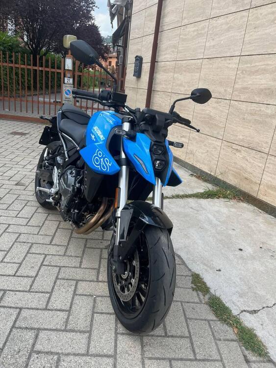 Suzuki GSX-8S (2025) (3)