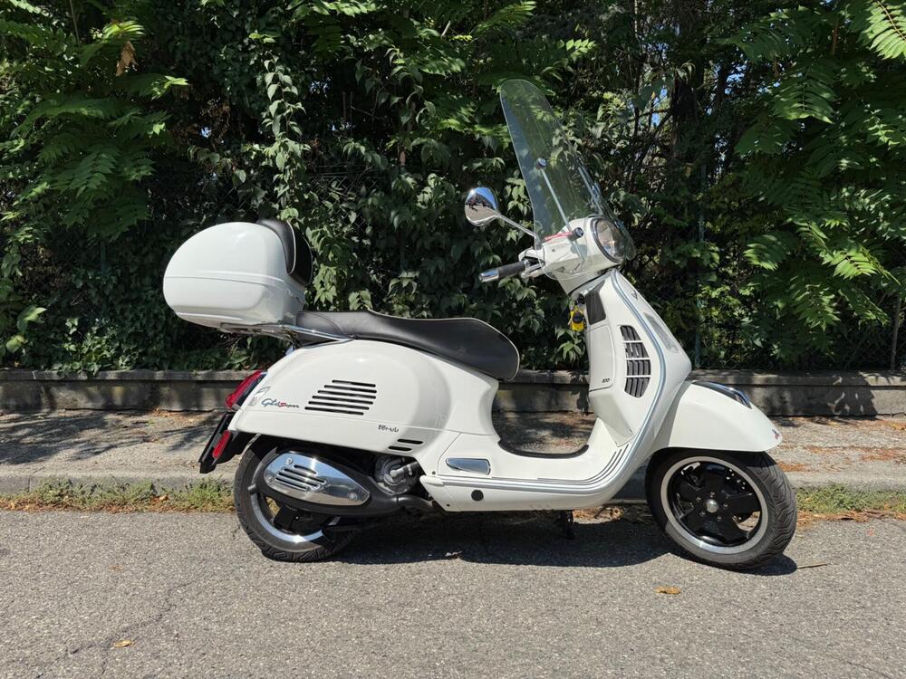 Vespa GTS 300 Super ABS (2014 - 16)