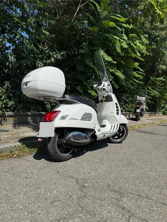Vespa GTS 300 Super ABS (2014 - 16) (3)