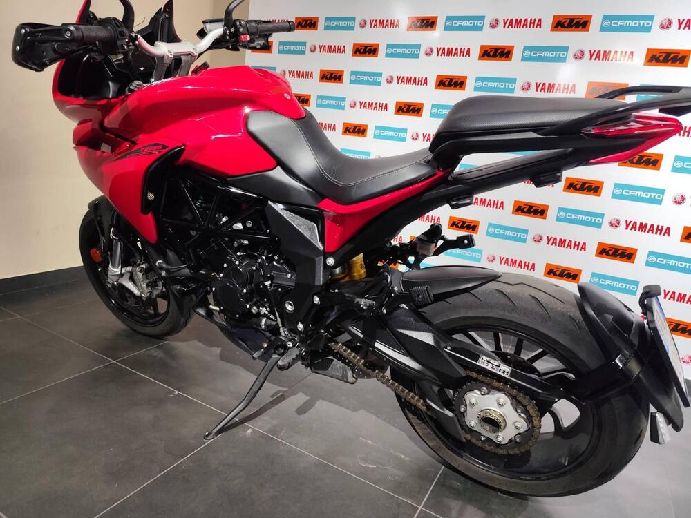 MV Agusta Turismo Veloce 800 Rosso (2021 - 23) (3)