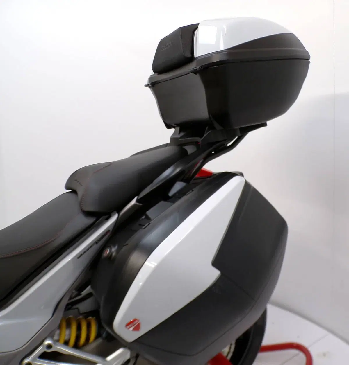Ducati Multistrada 1200 S (2015 - 17) (10)