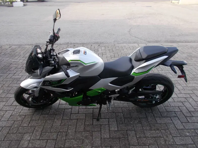 Kawasaki Z7 Hybrid (2024 - 26) (2)