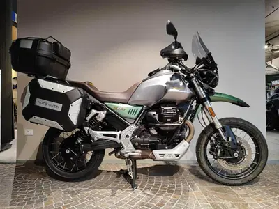 Moto Guzzi V85 TT Centenario (2021 - 22) usata