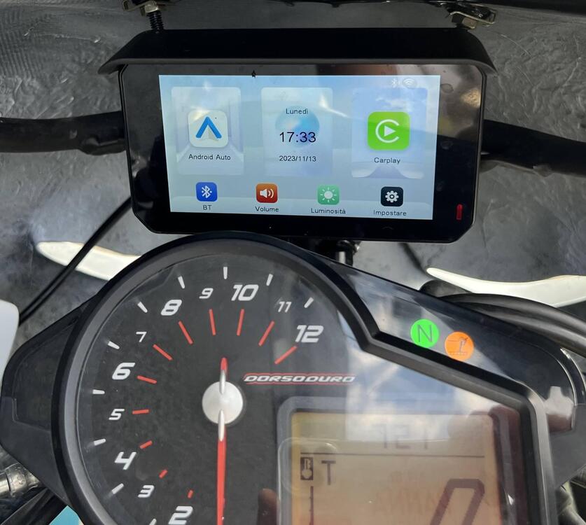 Aprilia Dorsoduro 750 (2009 - 14) (4)