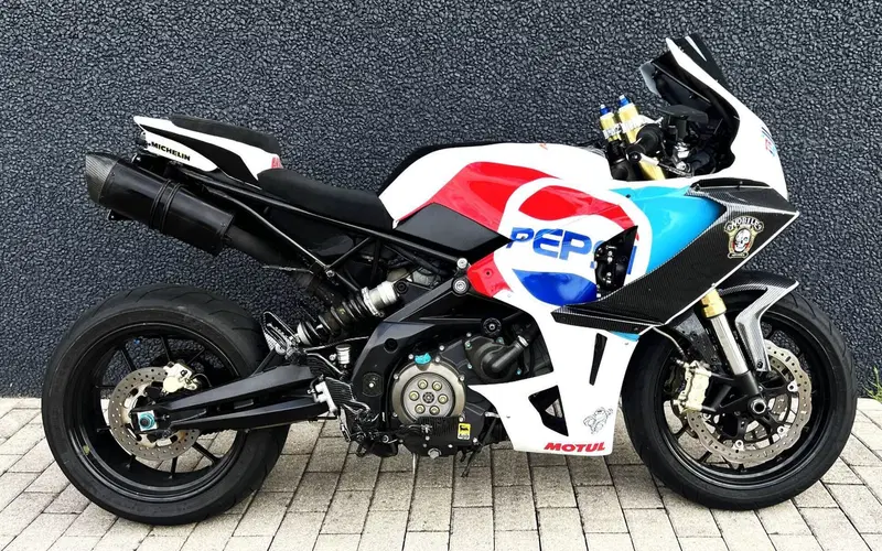 Aprilia Dorsoduro 750 (2009 - 14) (3)