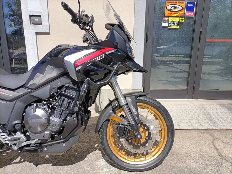 Cyclone RX600 (2025 - 26) (3)
