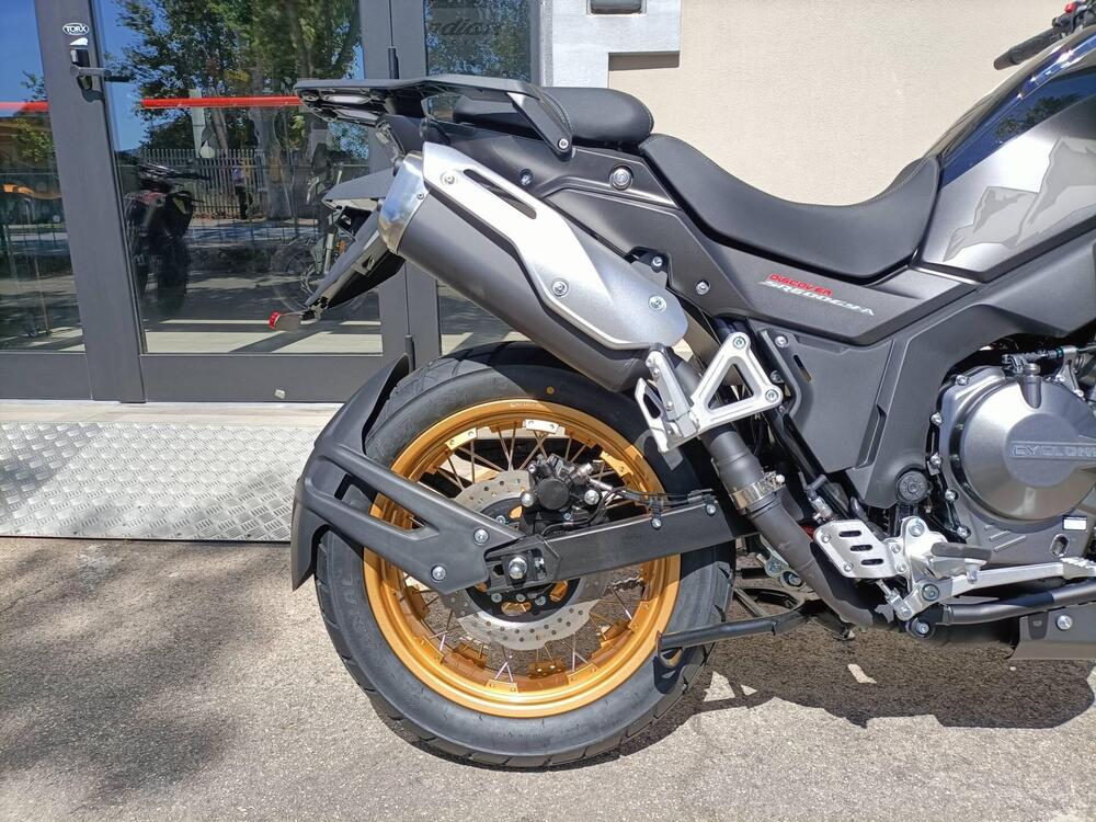 Cyclone RX600 (2025) (4)