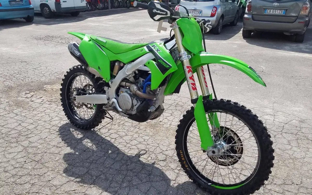 Kawasaki KX250F (2023) (5)