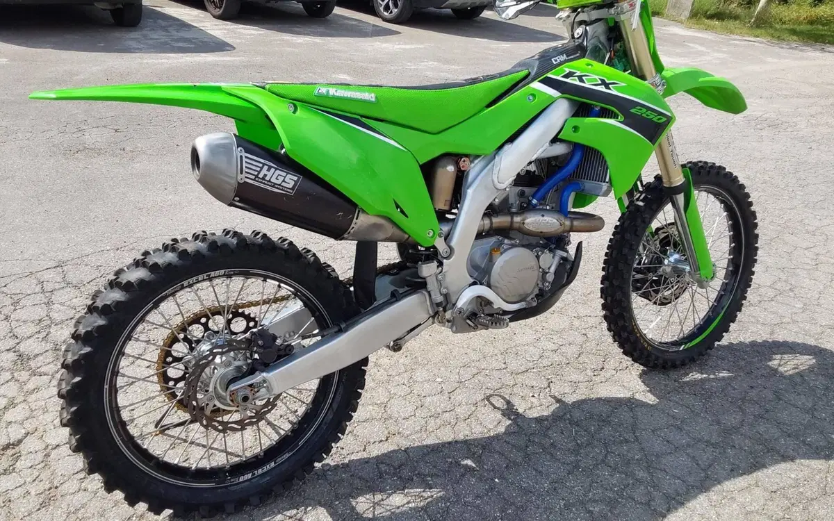 Kawasaki KX250F (2023) (6)