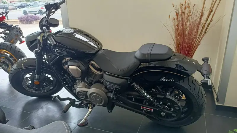 Benda Motorcycles Napoleon Bob 500 (2024 - 26) (8)