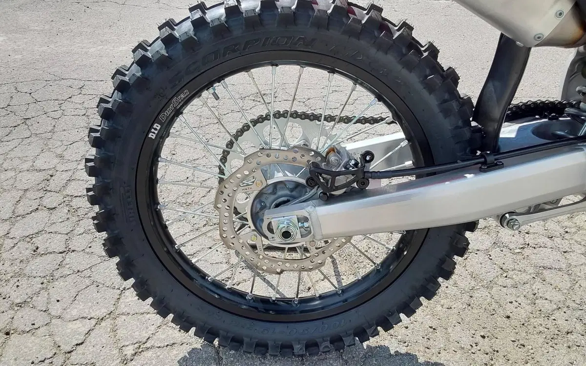 Honda CRF 250R (2026) (2)