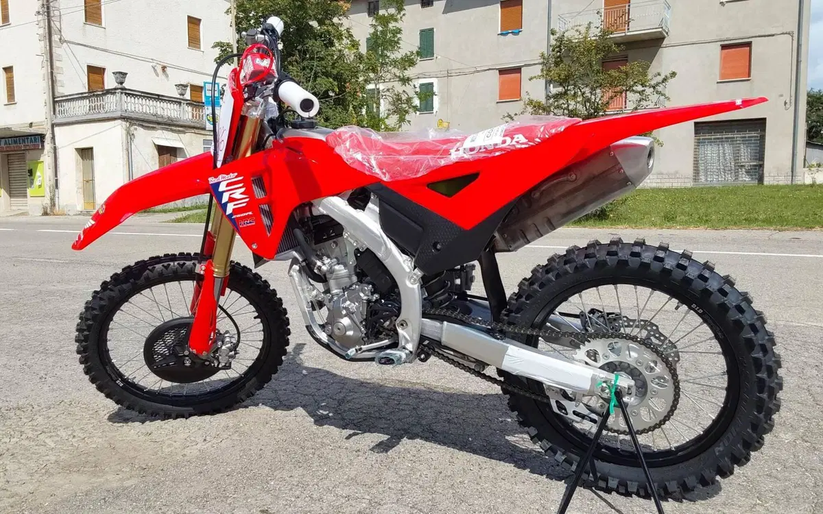 Honda CRF 250R (2026) (7)