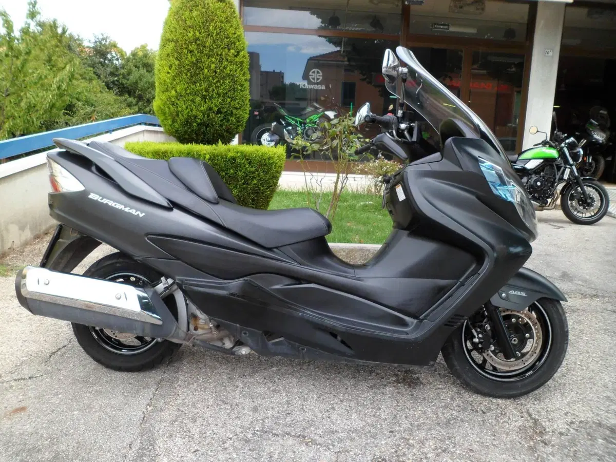 Suzuki Burgman AN 400 Lux ABS (2012 - 17)
