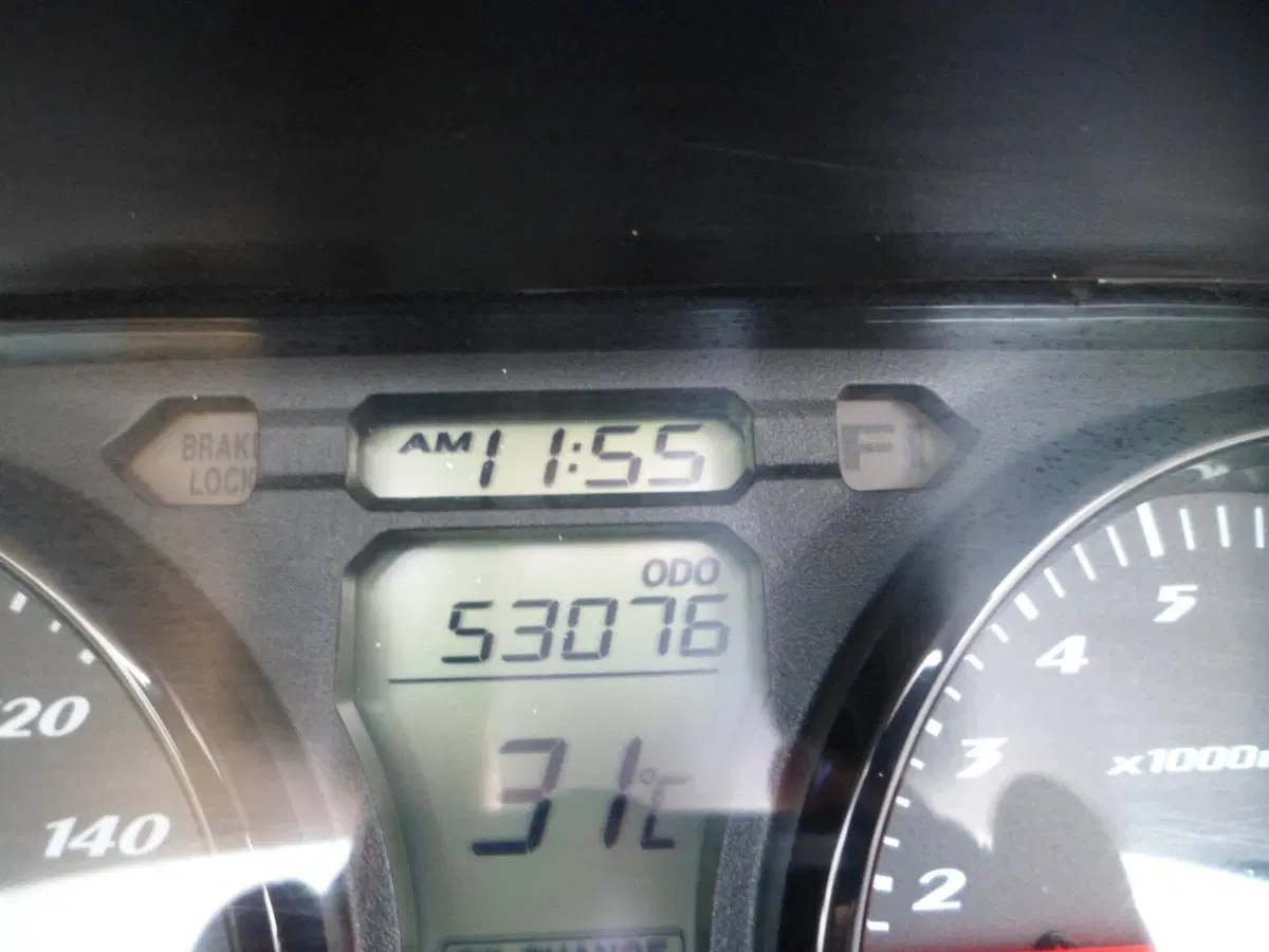 Suzuki Burgman AN 400 Lux ABS (2012 - 17) (7)