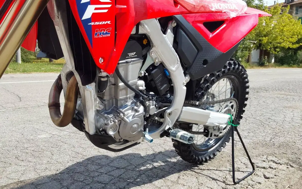 Honda CRF 450R (2026) (2)