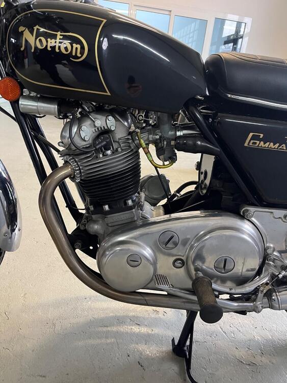 Norton Commando 750 (4)