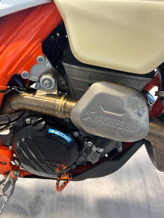 KTM 250 EXC-F Six Days (2024) (3)