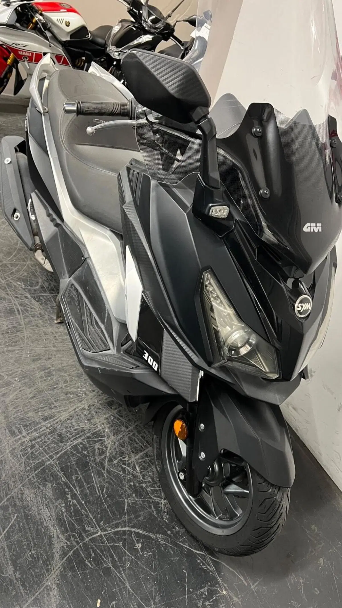 Sym Cruisym 300 (2017 - 20) (10)