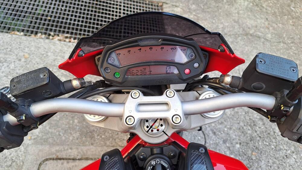 Ducati Monster 696 ABS (2009 - 14) (5)